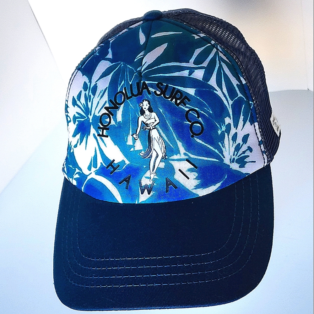 Honolulu Surf Company Ballcap. Unisex, mesh. Snap Back